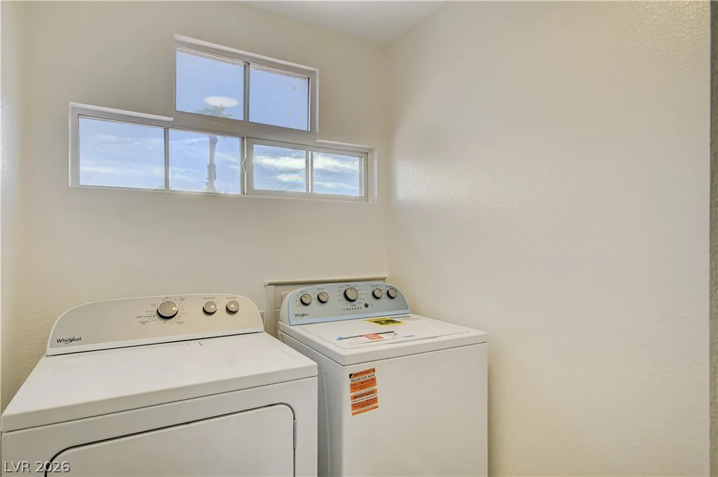 3725 Misty Falls, Las Vegas, NV 89129