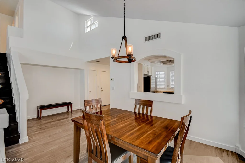 3725 Misty Falls, Las Vegas, NV 89129