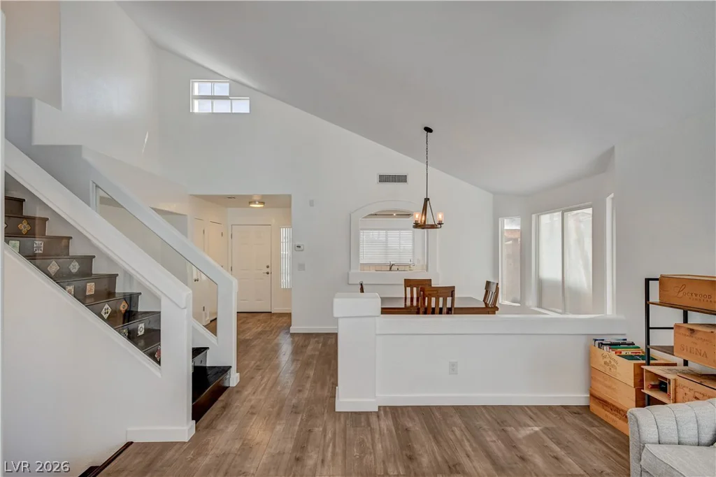 3725 Misty Falls, Las Vegas, NV 89129