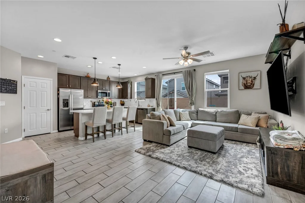 5072 Serene Skies, Las Vegas, NV 89130