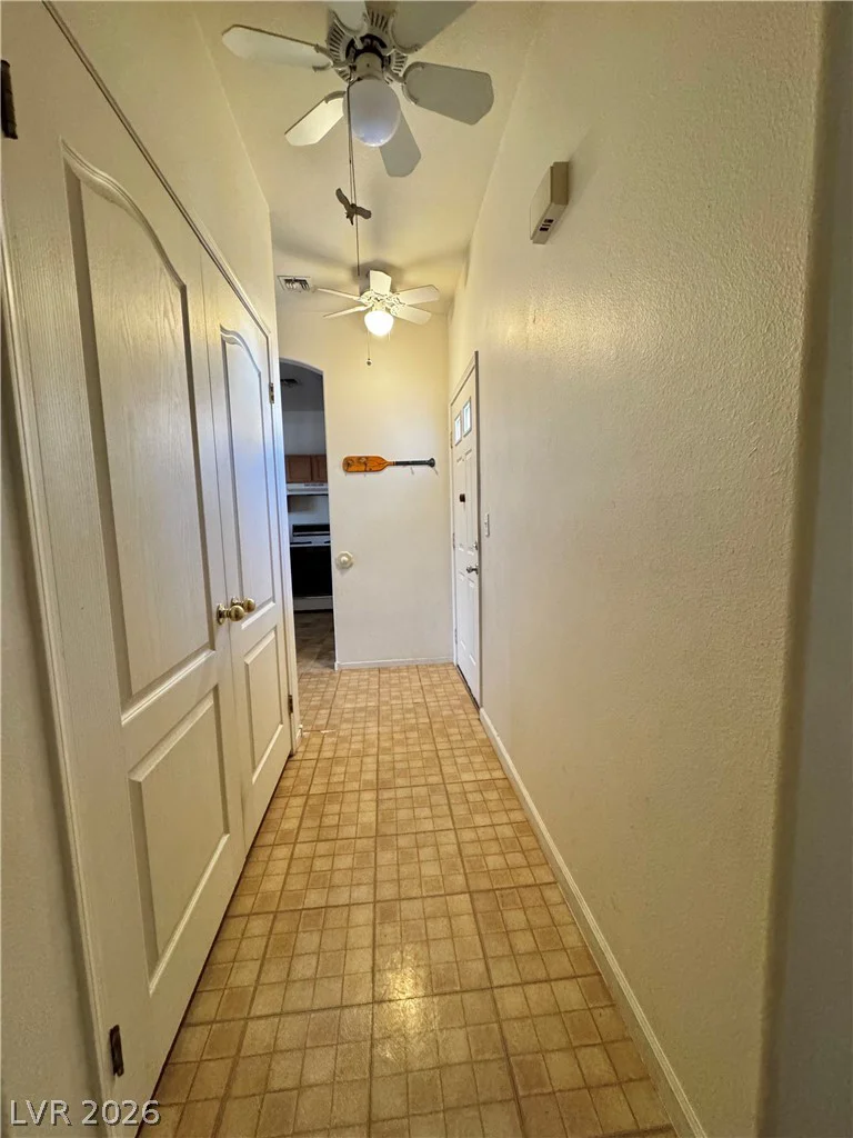 1900 Torrey Pines, Las Vegas, NV 89108