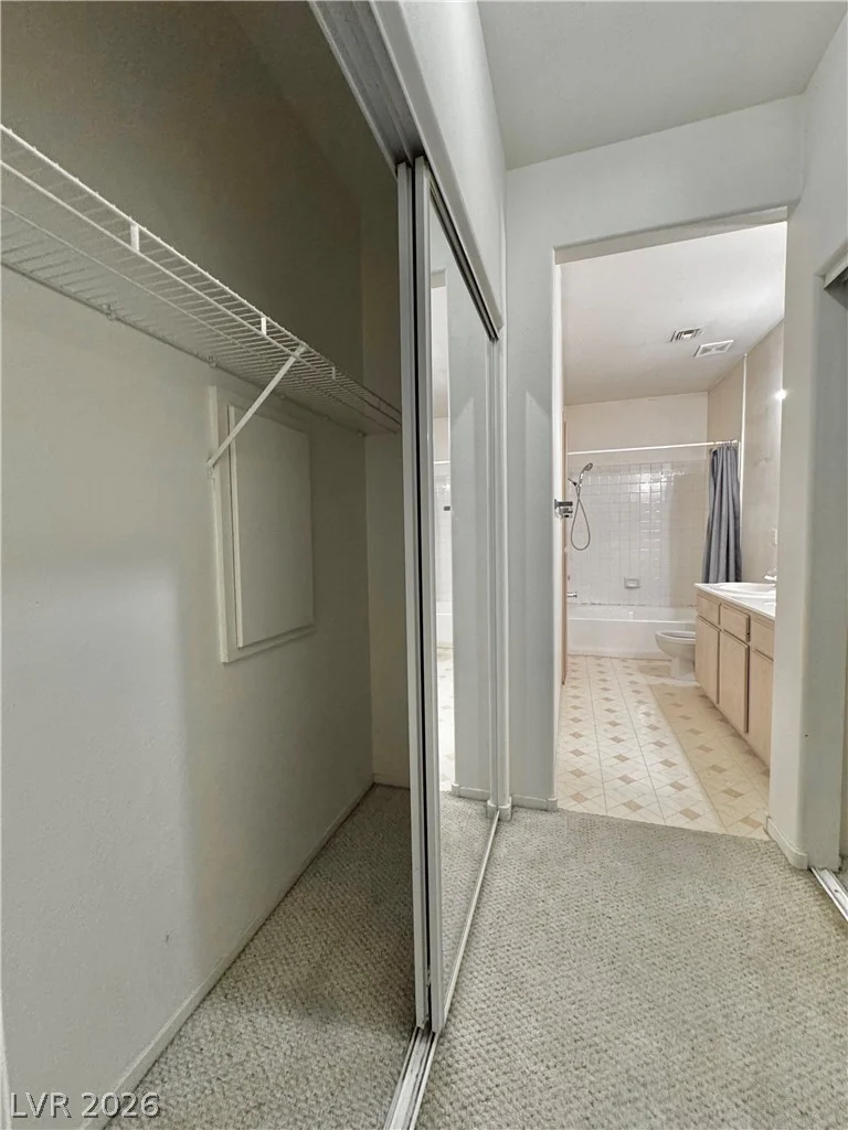 1900 Torrey Pines, Las Vegas, NV 89108
