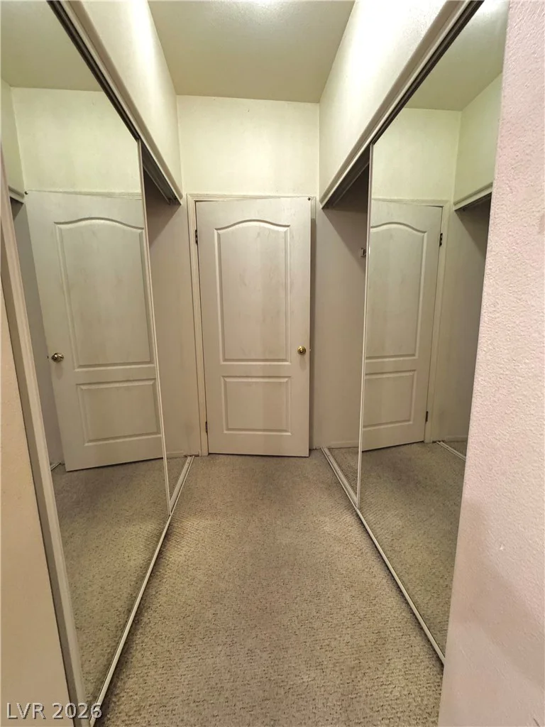 1900 Torrey Pines, Las Vegas, NV 89108
