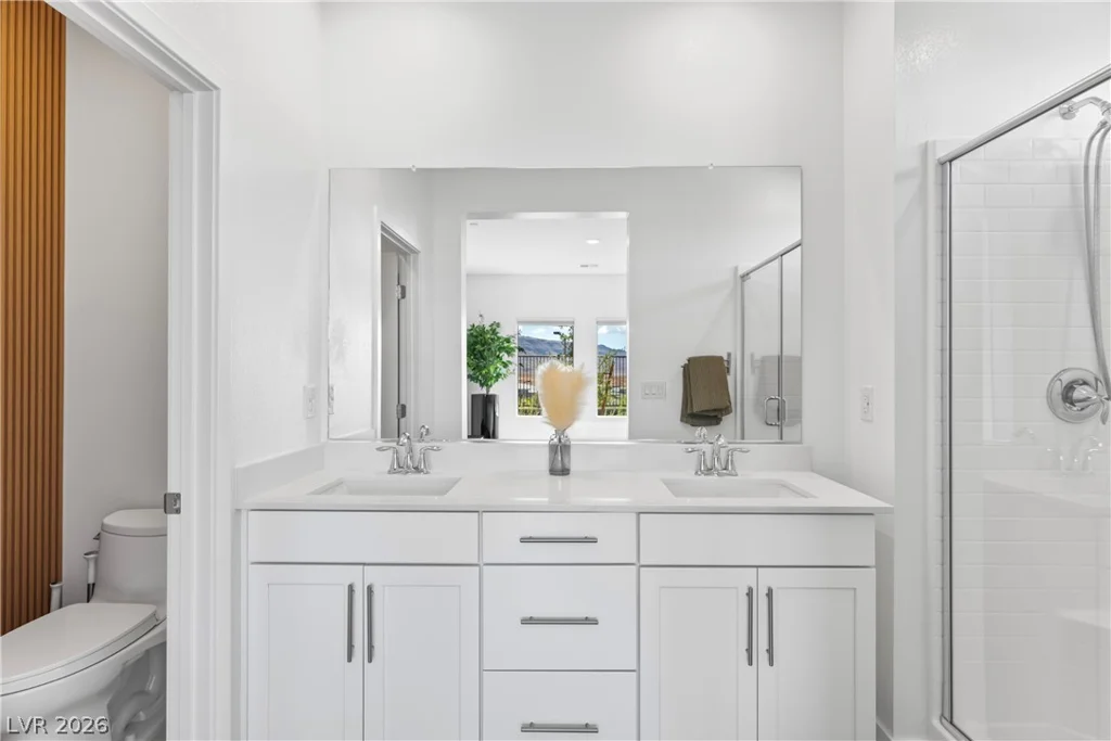 924 Kings Cliff, Las Vegas, NV 89138