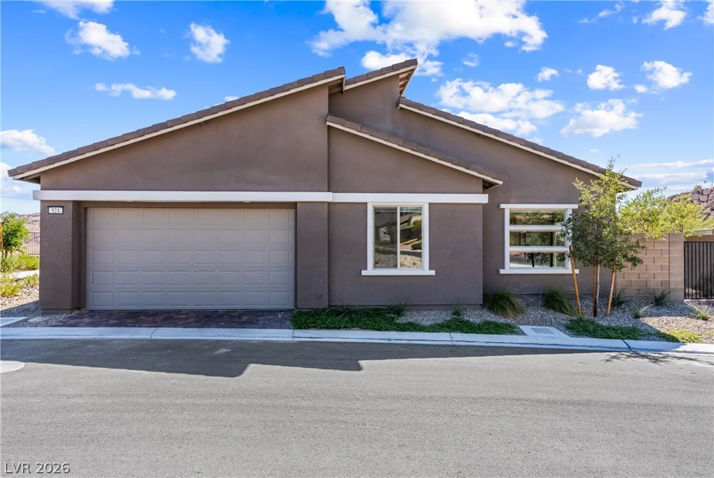 924 Kings Cliff, Las Vegas, NV 89138