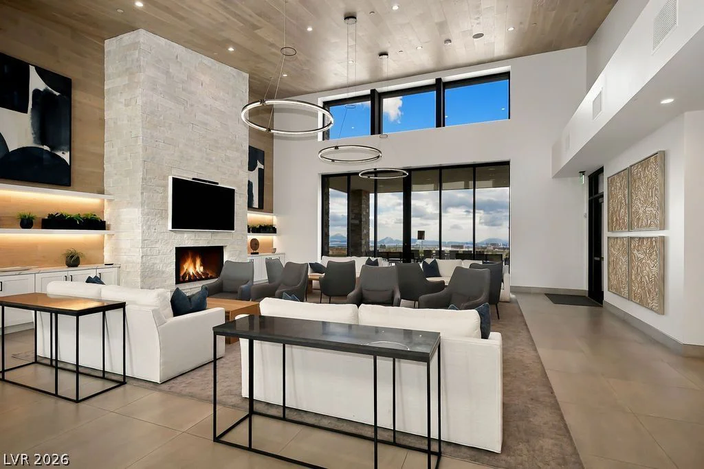 924 Kings Cliff, Las Vegas, NV 89138