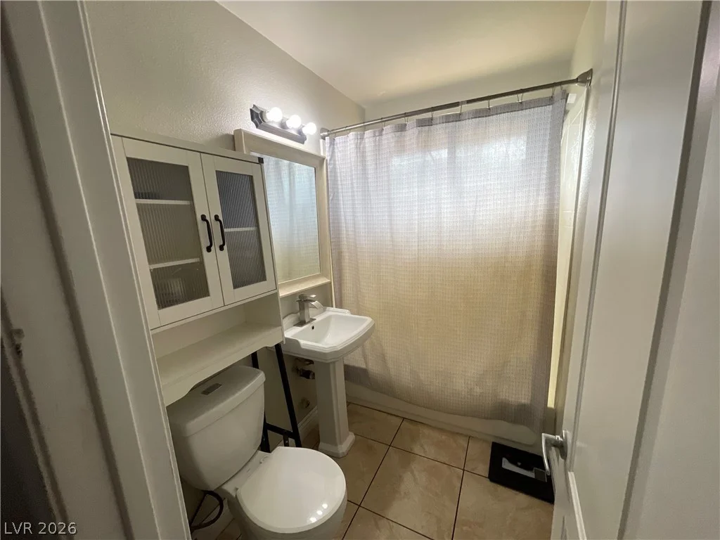 608 Frederick, Las Vegas, NV 89106