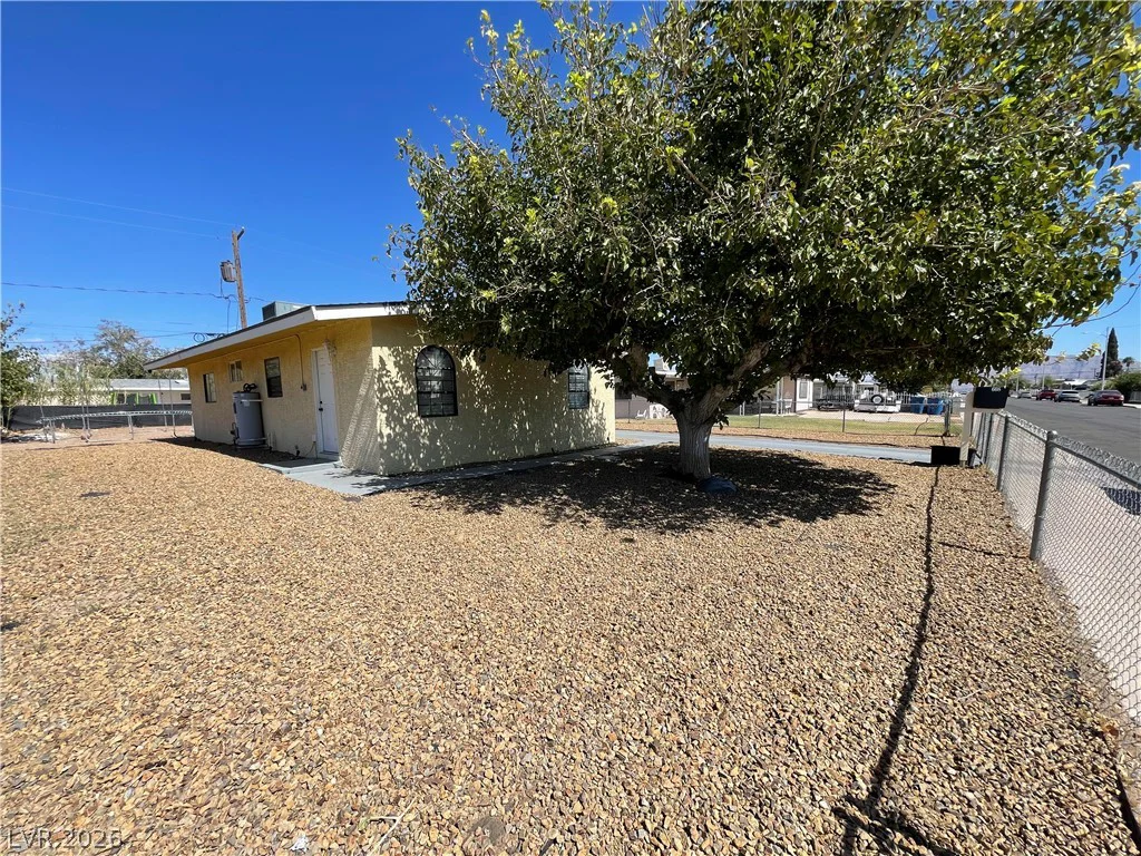 608 Frederick, Las Vegas, NV 89106