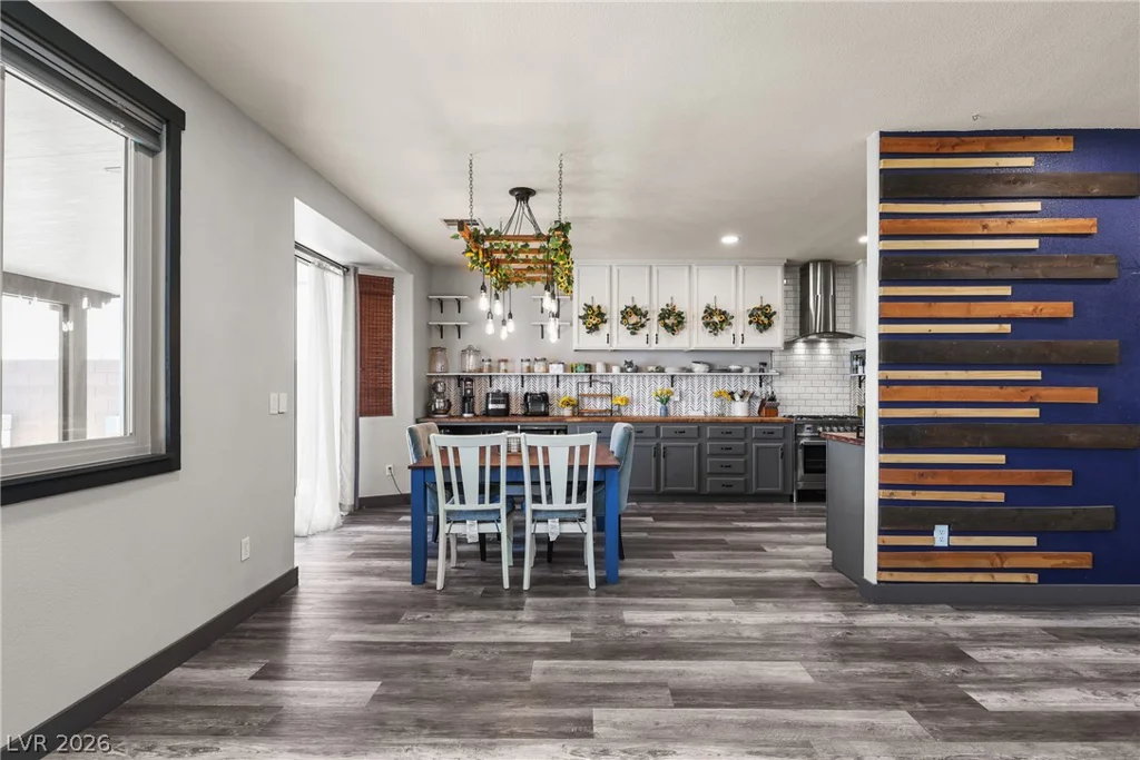 7066 Shimmering, Henderson, NV 89011