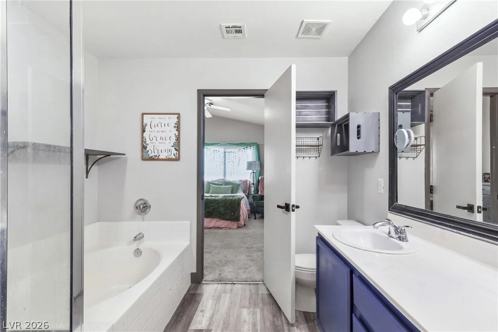 7066 Shimmering, Henderson, NV 89011