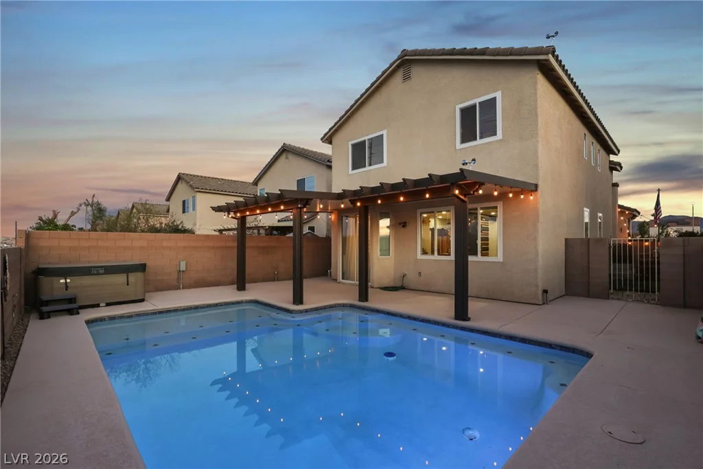 7066 Shimmering, Henderson, NV 89011