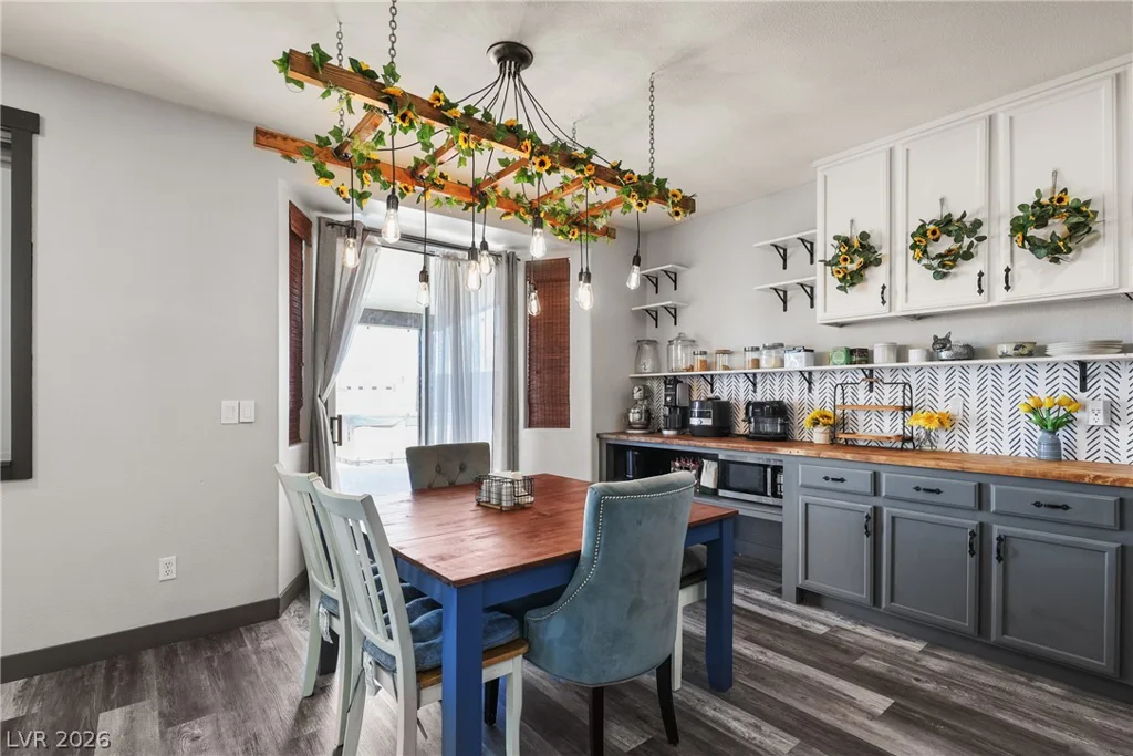 7066 Shimmering, Henderson, NV 89011