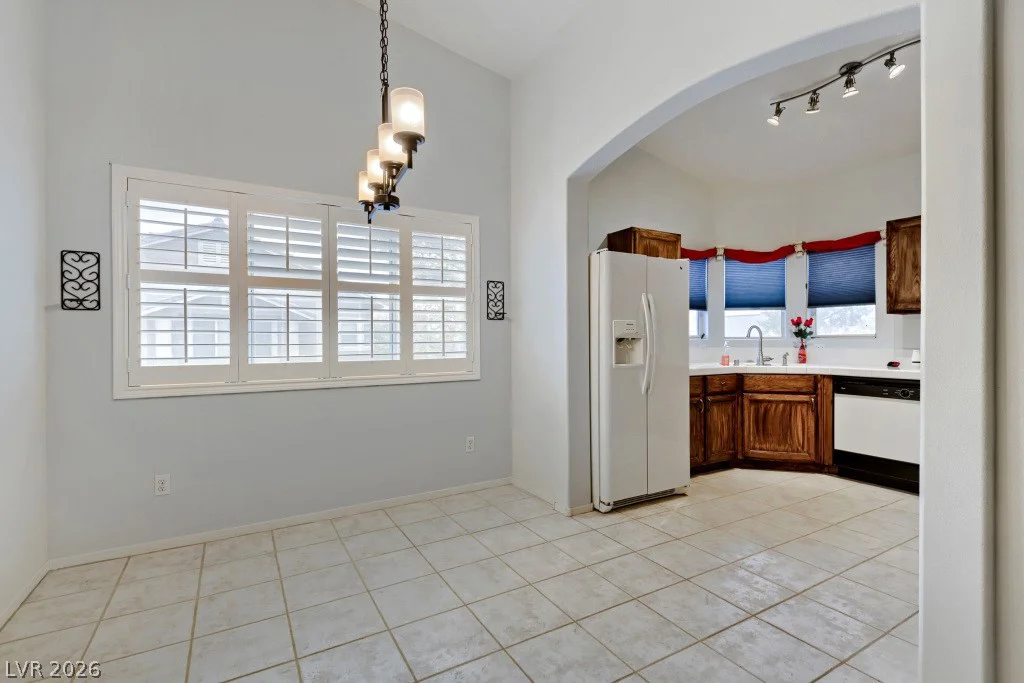 2152 Jasper Bluff, Las Vegas, NV 89117