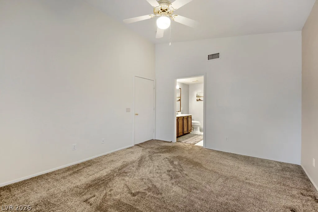 2152 Jasper Bluff, Las Vegas, NV 89117