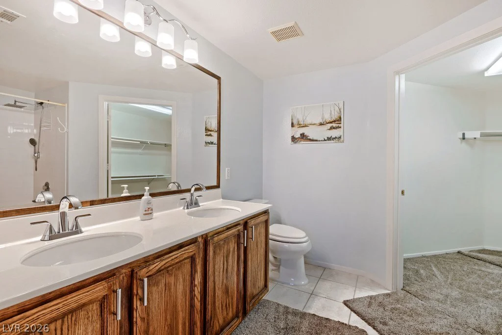 2152 Jasper Bluff, Las Vegas, NV 89117