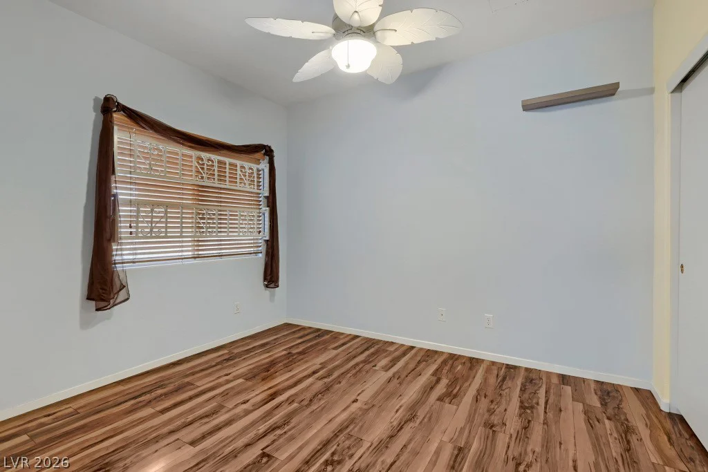 2152 Jasper Bluff, Las Vegas, NV 89117