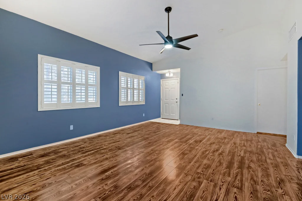 2152 Jasper Bluff, Las Vegas, NV 89117