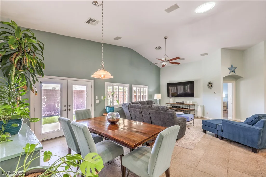 8327 Bowman Woods, Las Vegas, NV 89129