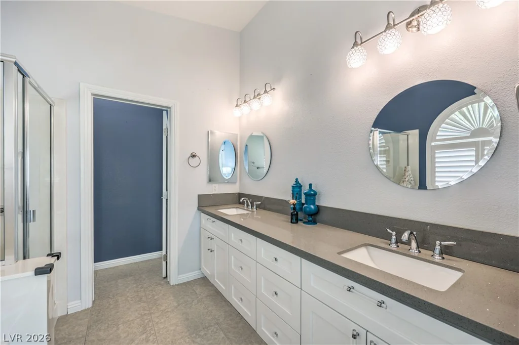 8327 Bowman Woods, Las Vegas, NV 89129