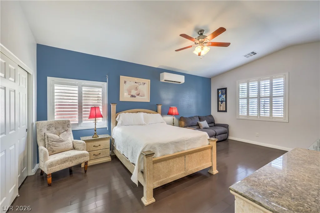 8327 Bowman Woods, Las Vegas, NV 89129