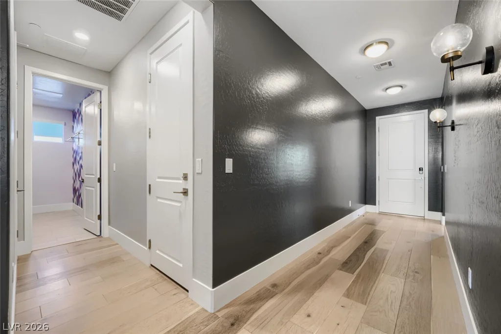 9633 Balais, Las Vegas, NV 89143