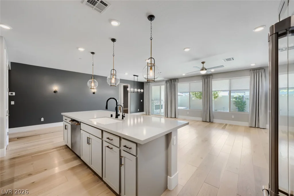 9633 Balais, Las Vegas, NV 89143