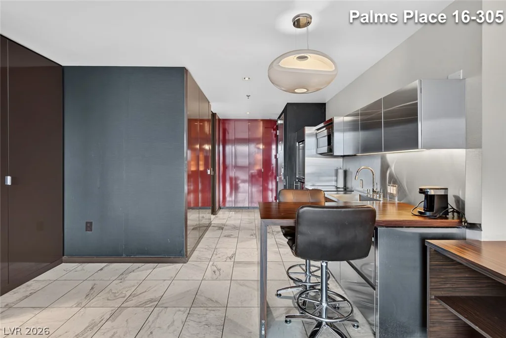4381 Flamingo, Las Vegas, NV 89103