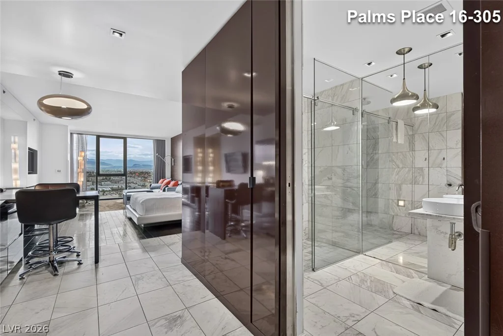 4381 Flamingo, Las Vegas, NV 89103