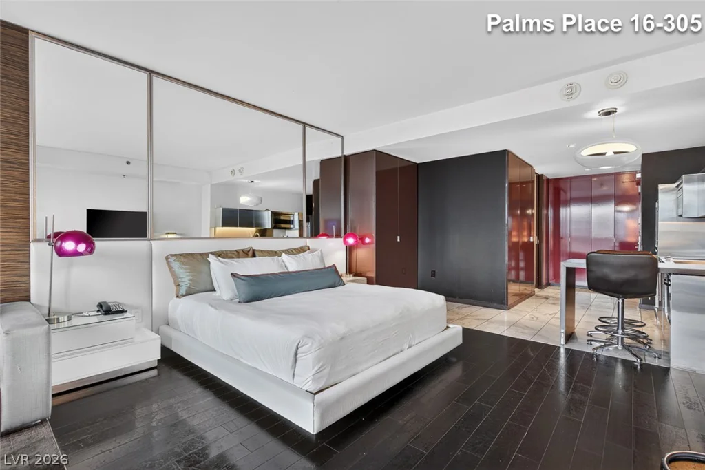 4381 Flamingo, Las Vegas, NV 89103