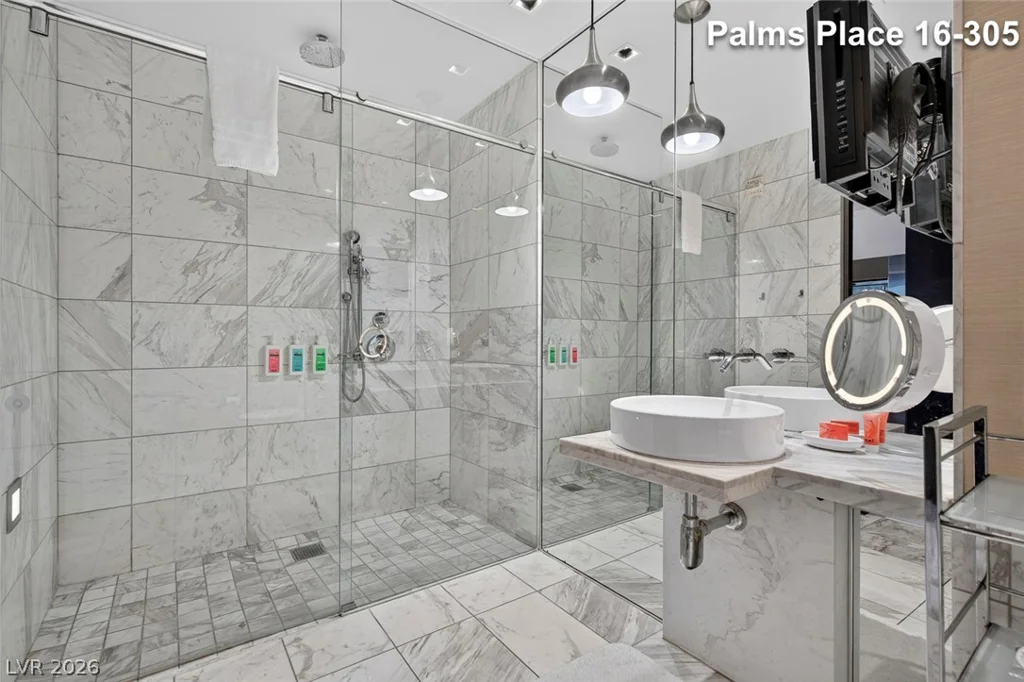 4381 Flamingo, Las Vegas, NV 89103