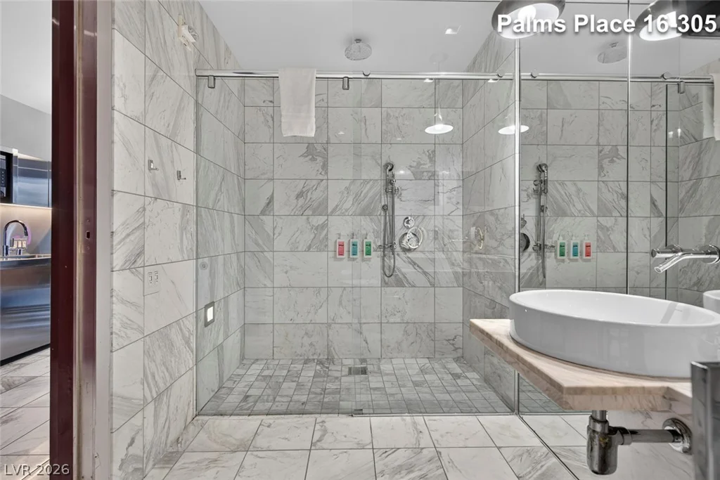 4381 Flamingo, Las Vegas, NV 89103