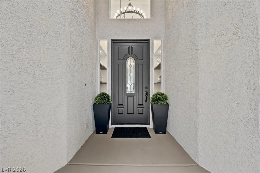 9521 Queen Charlotte, Las Vegas, NV 89145