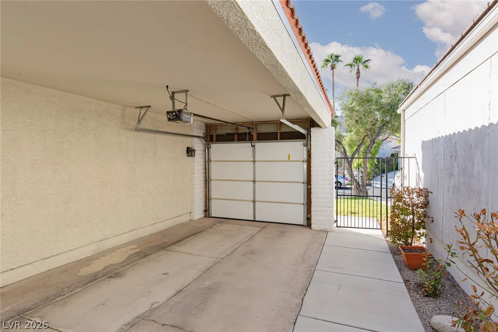 3127 Bel Air, Las Vegas, NV 89109