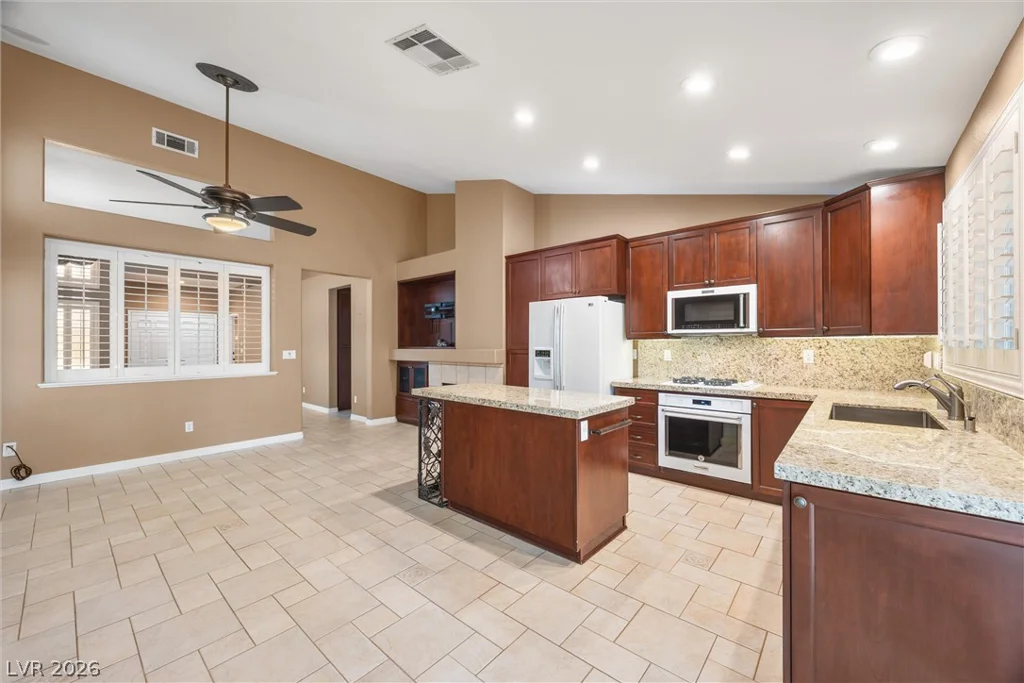 4400 Kalamazoo, Las Vegas, NV 89147
