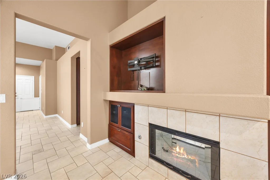 4400 Kalamazoo, Las Vegas, NV 89147