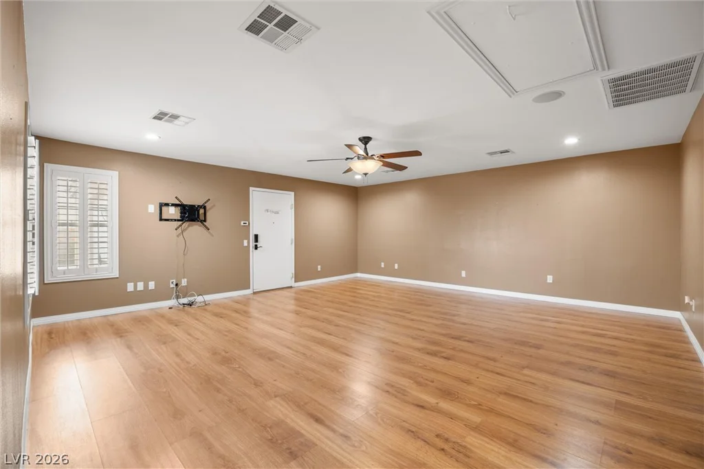 4400 Kalamazoo, Las Vegas, NV 89147