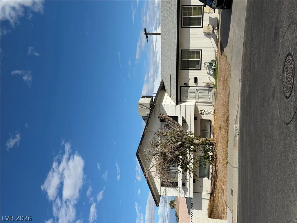 304 Fox, Las Vegas, NV 89107