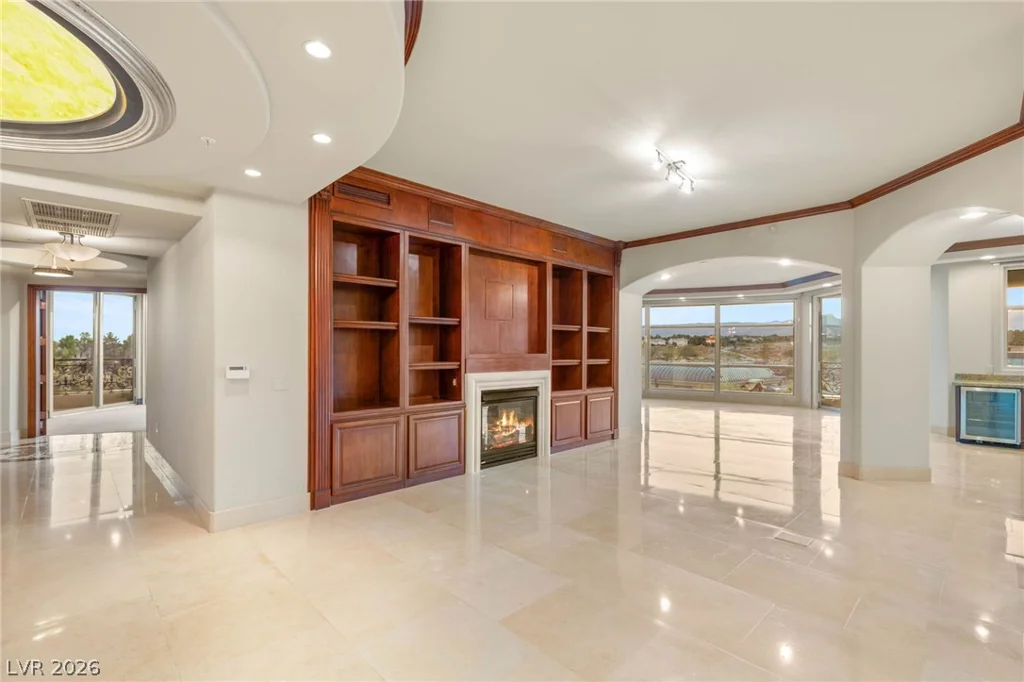 9103 Alta, Las Vegas, NV 89145