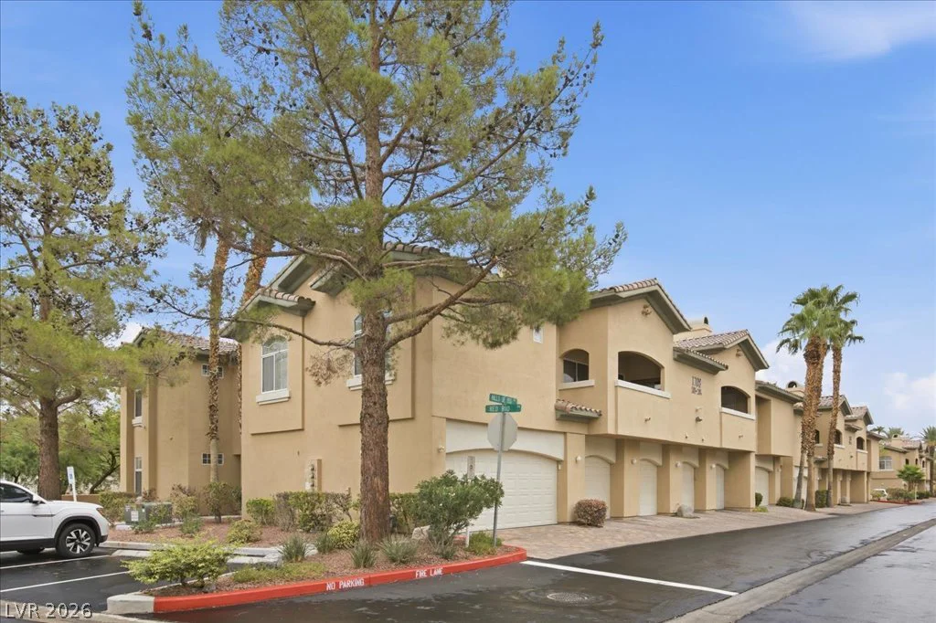 1708 Hills Of Red, Las Vegas, NV 89128