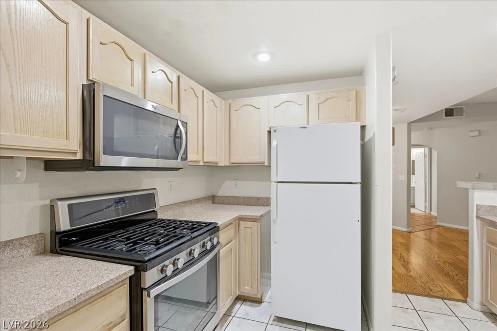 1708 Hills Of Red, Las Vegas, NV 89128