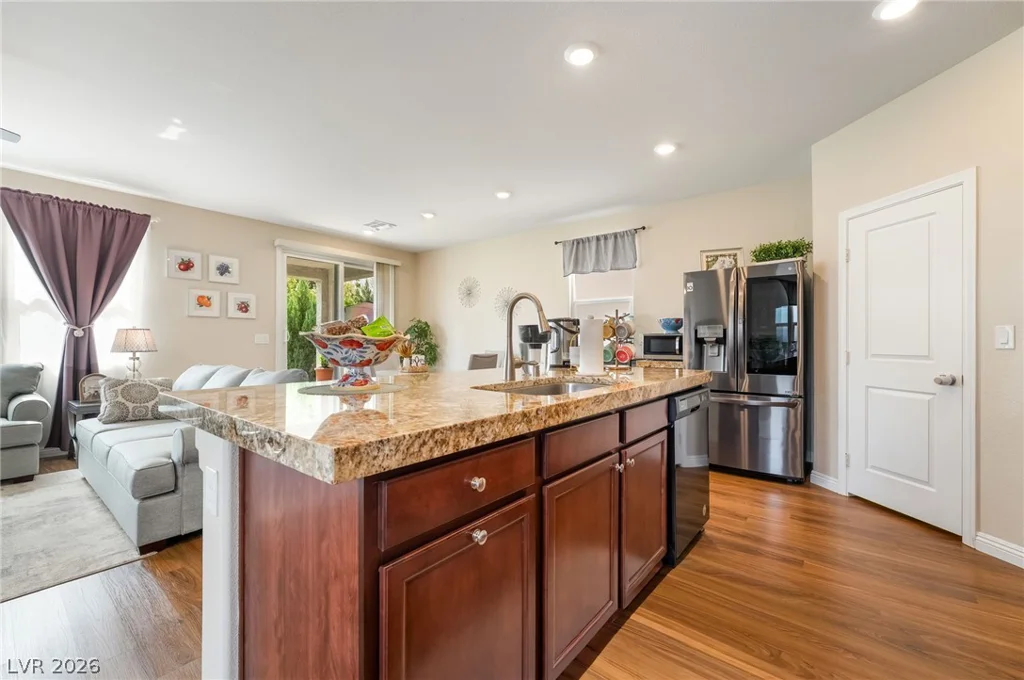 7237 Pazienza, Las Vegas, NV 89113
