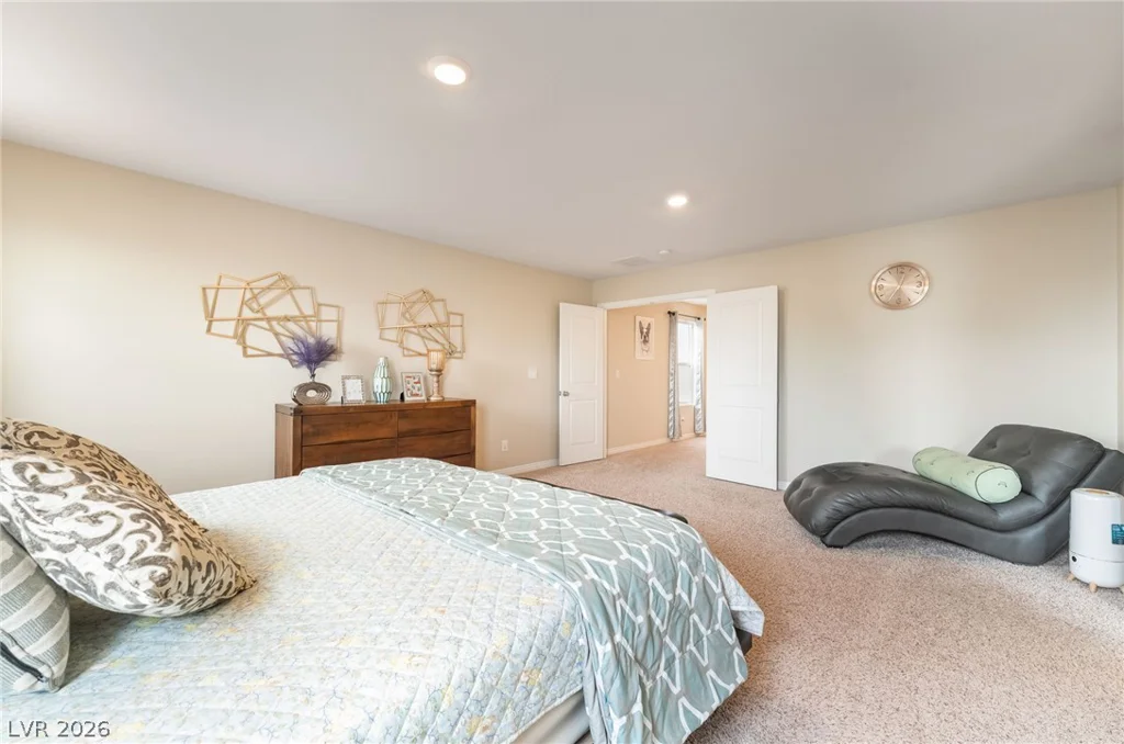 7237 Pazienza, Las Vegas, NV 89113