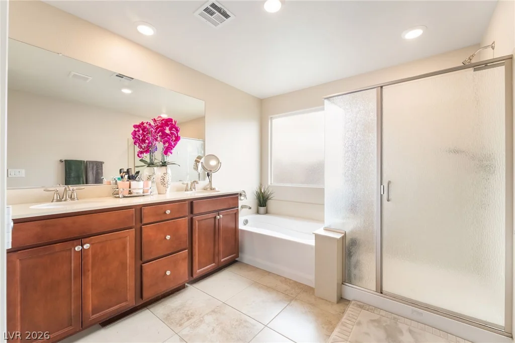 7237 Pazienza, Las Vegas, NV 89113