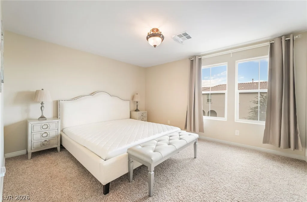 7237 Pazienza, Las Vegas, NV 89113