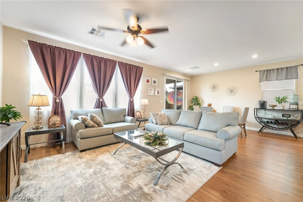 7237 Pazienza, Las Vegas, NV 89113