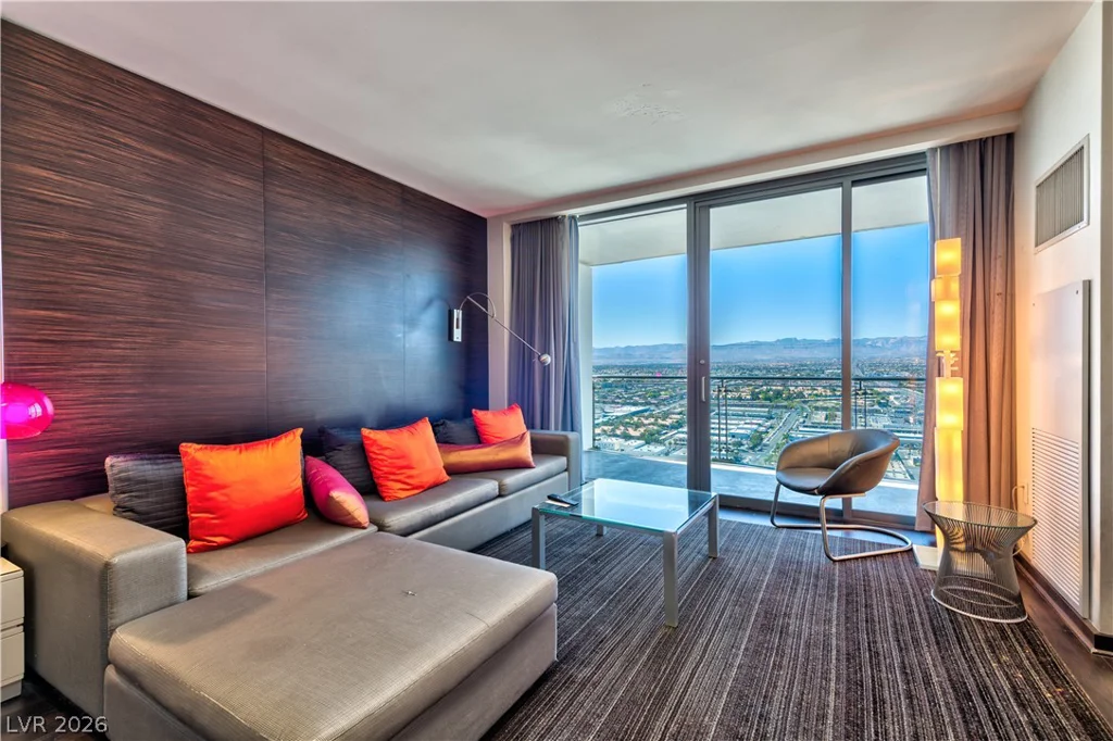 4381 Flamingo, Las Vegas, NV 89103