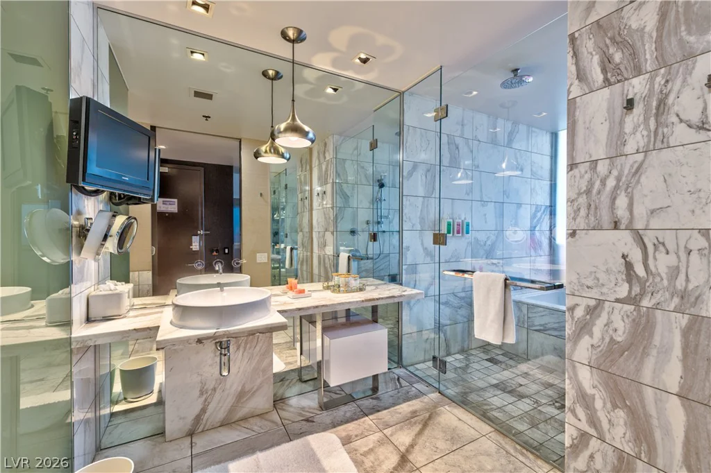 4381 Flamingo, Las Vegas, NV 89103