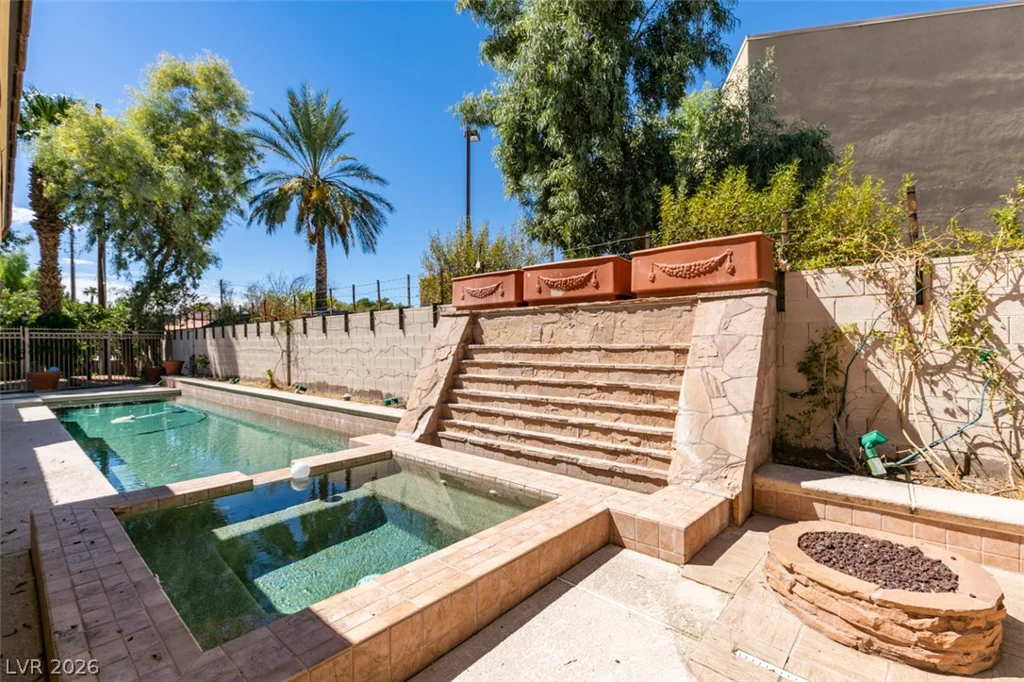 3575 Shelome, Las Vegas, NV 89121