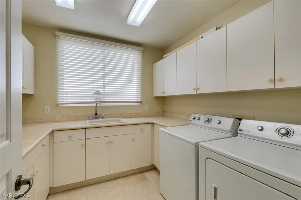 3575 Shelome, Las Vegas, NV 89121