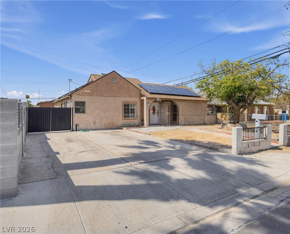 1510 13th, Las Vegas, NV 89104